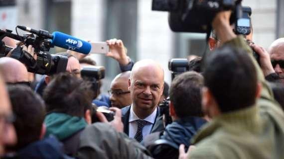 LIVE MN - Fassone: "Budget importante per il mercato, 60-70% degli innesti entro inizio luglio. Nel futuro del Milan c'è Montella. E sullo stadio..."