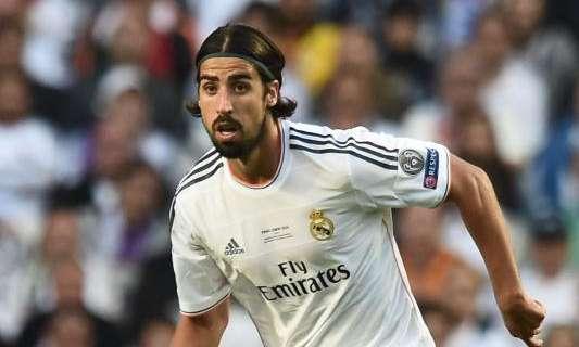 Tuttosport - Il Milan sogna un nuovo colpo a costo zero: Khedira nel mirino dei rossoneri, ma ci sono due ostacoli
