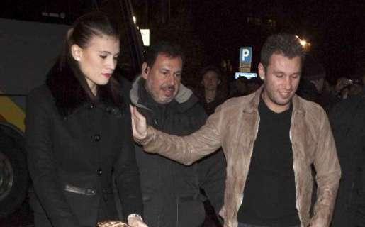 FOTO - Cassano con famiglia: guarda l'arrivo alla festa