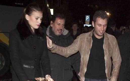 Cassano scherza con i giornalisti presenti a Milanello