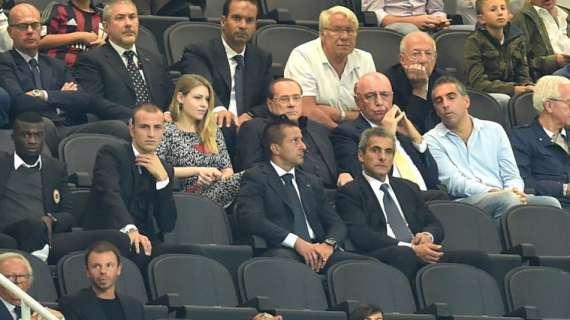 Cessione Milan, i cinesi sono in arrivo a Milano: Berlusconi ancora dubbioso