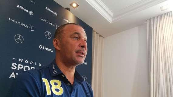 Gullit sul Milan: "Ormai la Supercoppa è solo un ricordo. I tifosi non sono felici"
