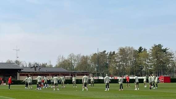 VIDEO MN - Rifinitura pre Napoli, il torello dei rossoneri a Milanello