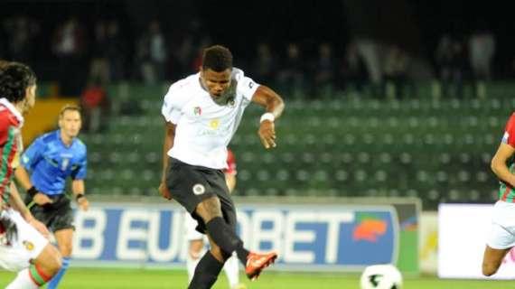 MN - Milan, si va per le lunghe per Henty all'estero: torna forte il Lanciano