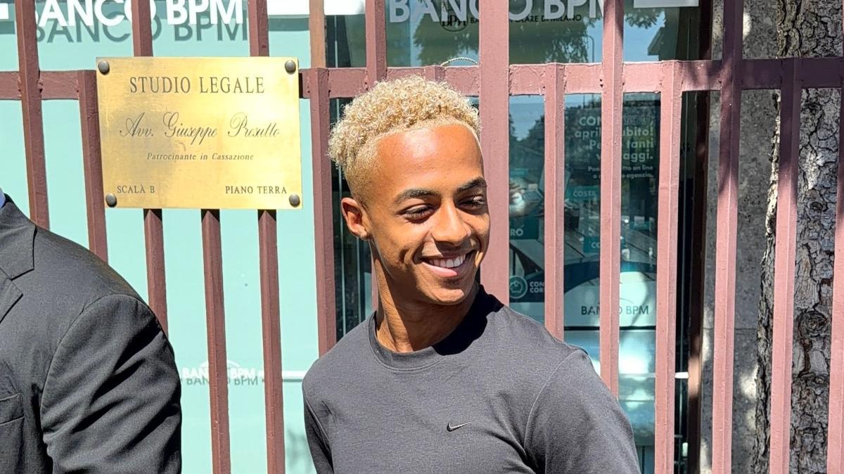 VIDEO MN - Hutchinson è arrivato al centro Ambrosiano per l’idoneità sportiva