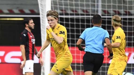 Milan, Hauge è in viaggio verso l'Italia