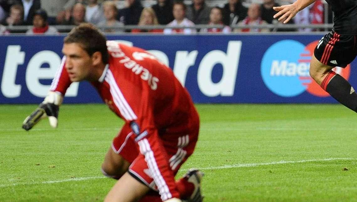 Ag. Stekelenburg: "Nessun contatto per ora con le italiane, potrebbe rinnovare con l'Ajax"