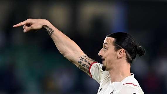 Milan Campione d'Italia, Ibra verso la premiazione con sigaro e champagne 