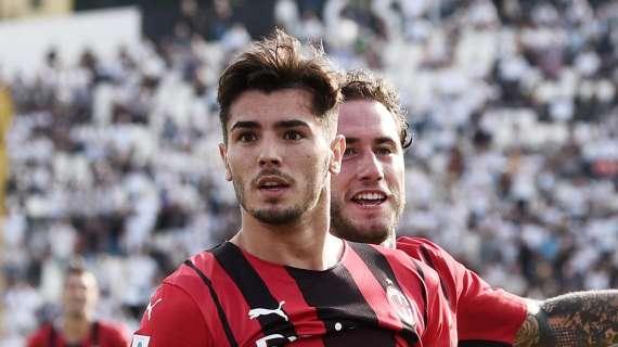 Brahim e i ricordi d'infanzia: "Mio padre è stato un mio grande allenatore, mi ha cresciuto come uomo ma anche come calciatore"
