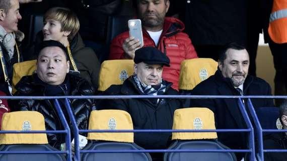 Dall'entusiasmo trascinante ai dubbi e i timori: dodici mesi dopo l'umore rossonero è opposto, ma ora è tempo di praticità