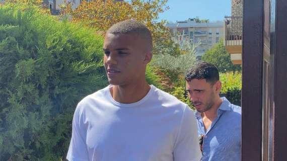 MN - Malick Thiaw ha firmato il suo contratto con il Milan