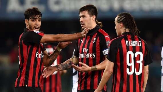 MN - Milanello, Romagnoli e Paquetà regolarmente in gruppo nell'allenamento odierno