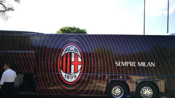 VIDEO MN - Verso Milan-Sparta Praga: la partenza della squadra rossonera per San Siro