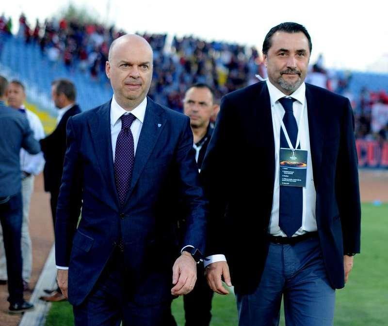 Fassone: "Kalinic ha voluto fortemente il Milan. Con lui completiamo la rosa e la spina dorsale della squadra"
