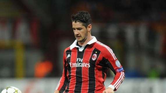 Corinthians, Alves: "Pato? Parleremo di cifre e di percentuali. Gli infortuni non sono un problema"