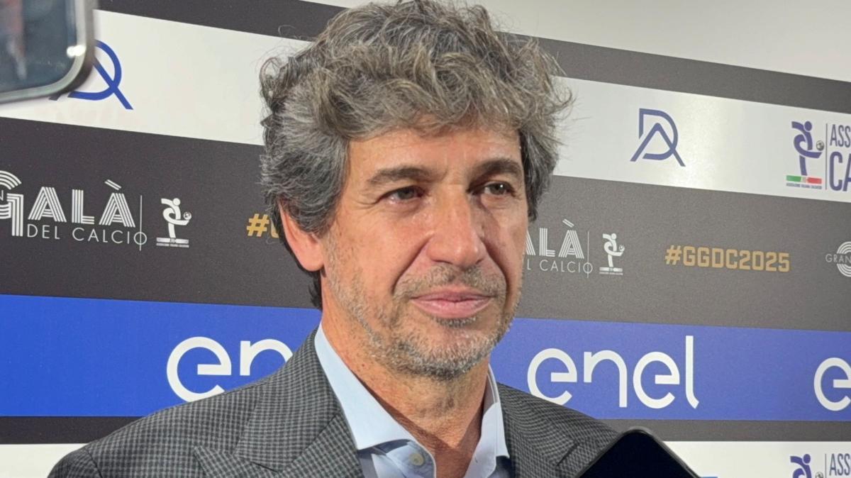 MN - Albertini: "Leao mi sta piacendo molto. Il Milan deve lottare per lo scudetto"