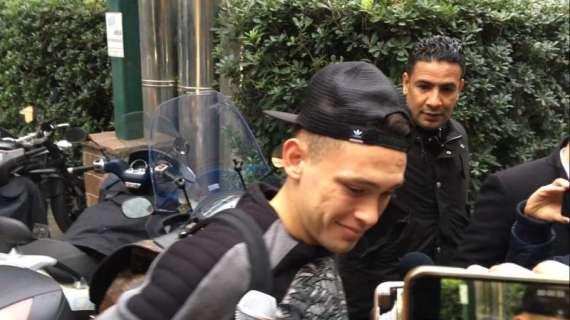 Ocampos a Casa Milan per firmare il contratto