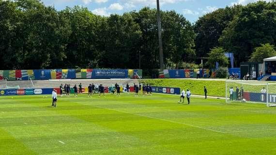 Bastoni con la febbre, differenziato per Dimarco: le ultime dall'allenamento dell'Italia
