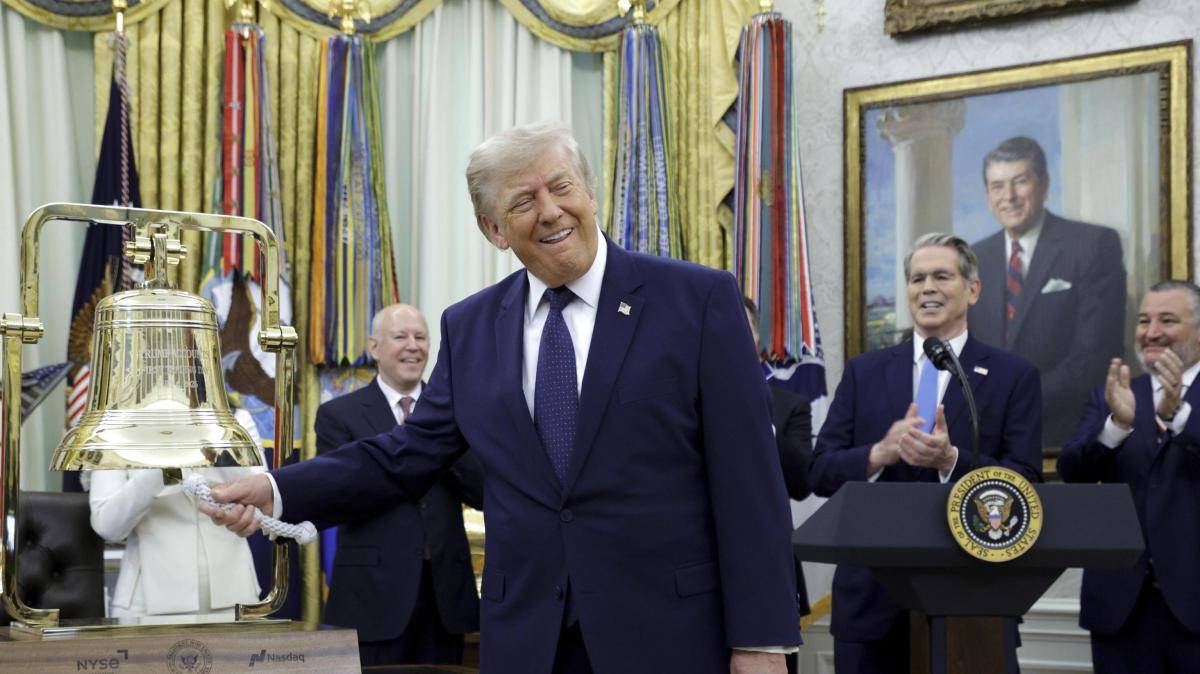Mondiali, Trump: "Con Balogun squalificato partita truccata come il voto del 2020"