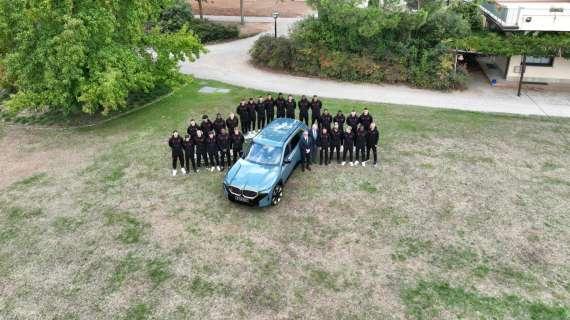 FOTO - Milan, ieri BMW ha consegnato le nuove auto per la stagione 2022-2023 