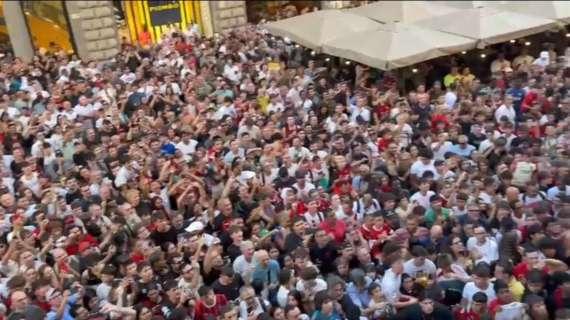 VIDEO MN - Non si placa la protesta del tifo rossonero: "Cardinale devi vendere" e cori per Paolo Maldini