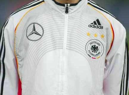 Rossoneri su Mertesacker ?