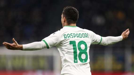Sky - Raspadori, gli agenti oggi hanno fatto visita al Milan