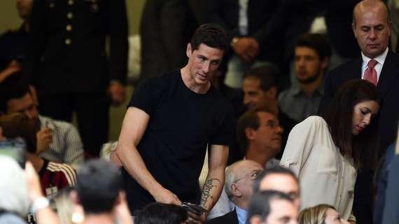 Tuttosport - Torres, il primo impatto con il Milan è ottimo: lo spagnolo potrebbe esordire da titolare contro il Parma