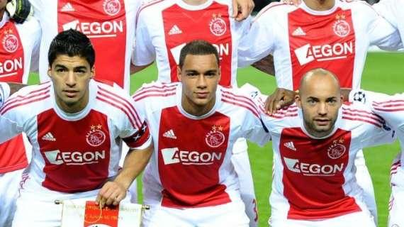 Ag.  Van der Wiel: "Con il Milan nulla di ufficiale, ma a fine stagione può partire"