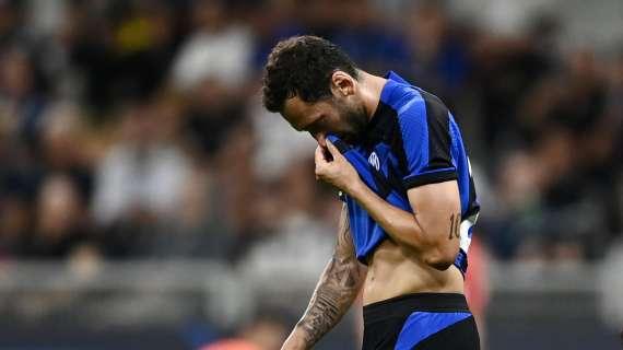 Calhanoglu: "Milan? Ho molti amici in squadra, ma ovviamente la prospettiva dei tifosi è diversa"