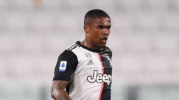 Douglas Costa: "Le voci sul Milan? Nessuno mi ha chiamato"