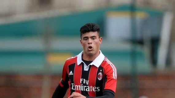 Petagna, compleanno e rinnovo col Milan