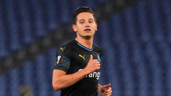Gazzetta - Milan, si riapre la pista Thauvin: l'esterno apre allo sconto. E gli agenti tagliano le commissioni