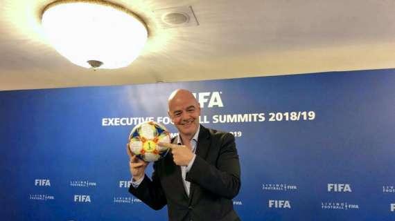 Infantino scherza sul ritorno di Boban al Milan: "Lo incateno alla Torre Eiffel" 