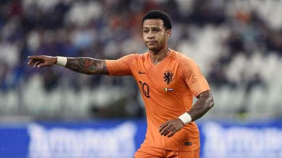 Di Marzio: "Il Lione potrebbe proporre Depay al Milan per arrivare a Paquetá"