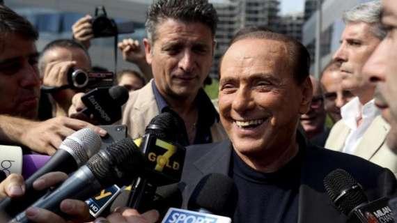 MC - Berlusconi: "Una squadra di italiani, giovani, della Nazionale e del nostro vivaio. Destro? Sono contento che sia qui"