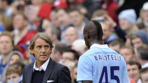 Balotelli, messaggi d'amore al City: "Voglio fare qualcosa di importante qui"