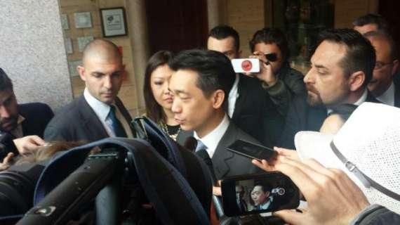 Fininvest-Mr.Bee, lavori in corso: ecco tutti i nodi da sciogliere. Il ritardo nel closing non influirà sul mercato rossonero