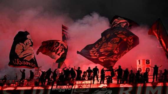 Comunicato Curva Sud: "Domani alle 18.45 tutti davanti alla rampa d'ingresso dei pullman, per far capire che settembre rappresenta un bivio già decisivo"