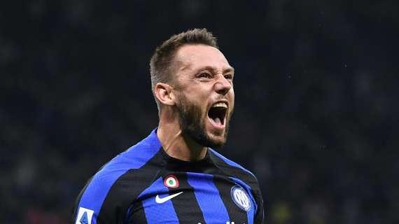 DAZN - Milan, sondaggio per de Vrij. Il giocatore però è vicino al Newcastle