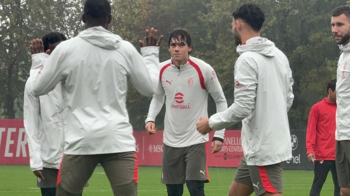 FOTO MN - Milanello, Valeri Vladimirov aggregato alla prima squadra