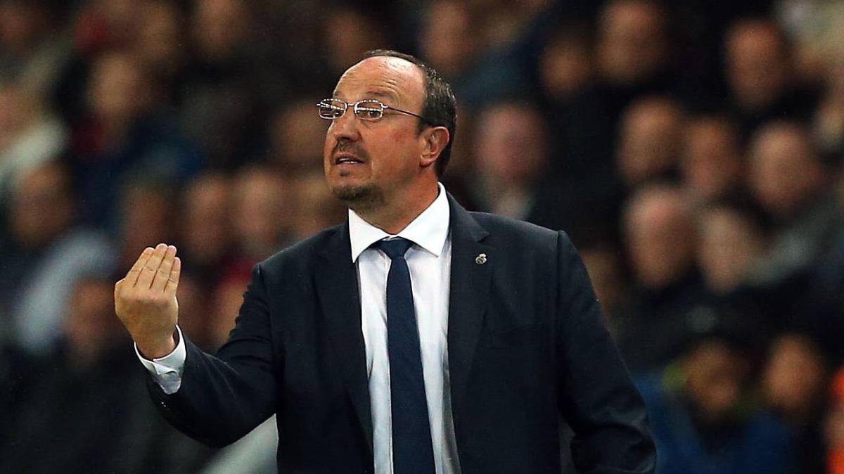 Benitez: "Il Milan sta facendo un campionato fantastico"