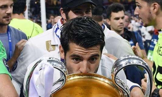 Il Bernabeu vuole la permameneza di Morata e canta: "Resta qui" 