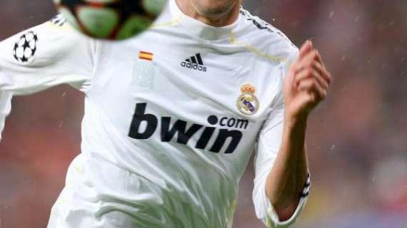 Il Real Madrid in campo con la maglia di Cassano: "Forza Cassano"