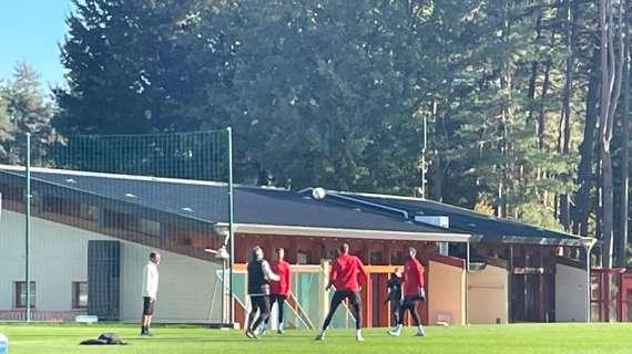 FOTO MN - Milanello, Maignan, Mirante e Nava al lavoro con il preparatore Roberts
