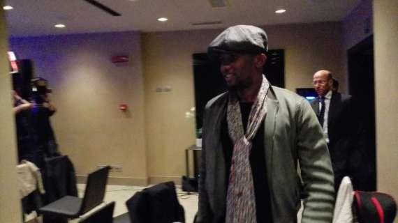 Ronaldinho, il messaggio di Eto'o: "Non riesco ad immaginare cosa stai passando"