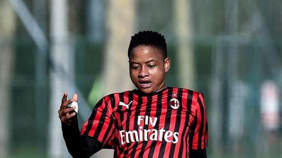 Milan Femminile, Jane: "Sono onorata di essere al Milan anche in questa stagione"