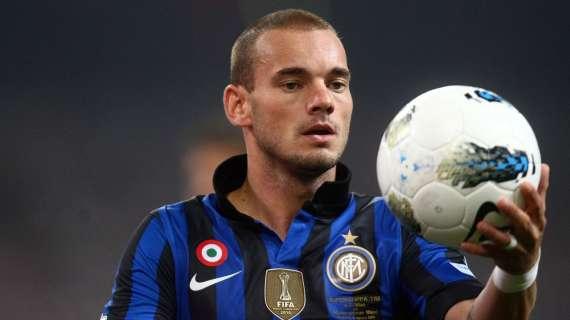 Lo United non molla la presa su Sneijder