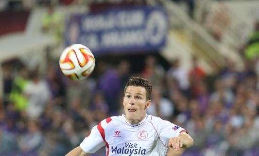 Tuttosport - Milan, per l’attacco spunta anche il nome di Gameiro del Siviglia