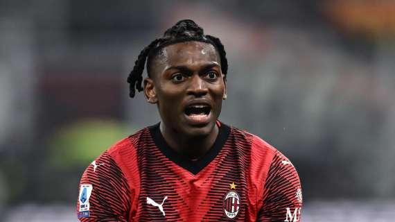 Gazzetta - Milan, dove sono i leader? Leao avulso, Giroud triste. E due espulsioni...
